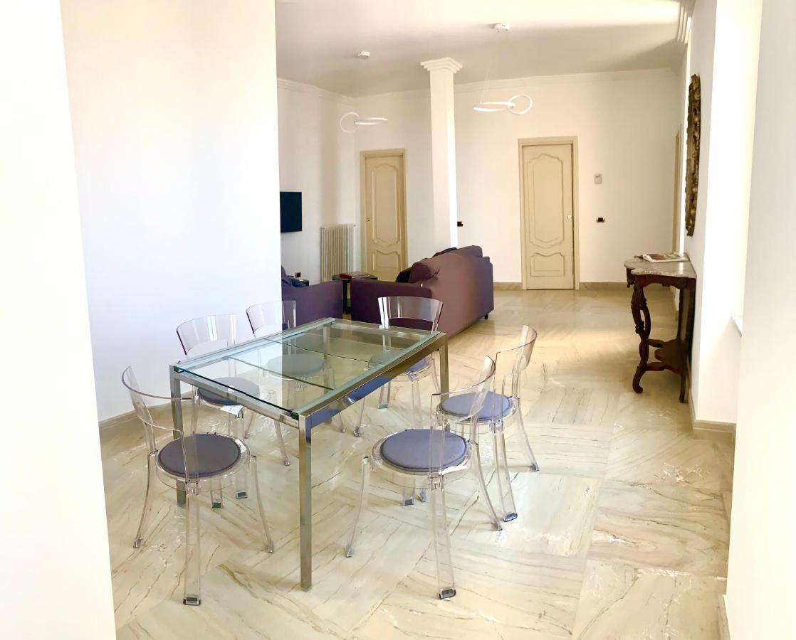 Crispi 2Enty At Spanish Steps Рим Екстериор снимка