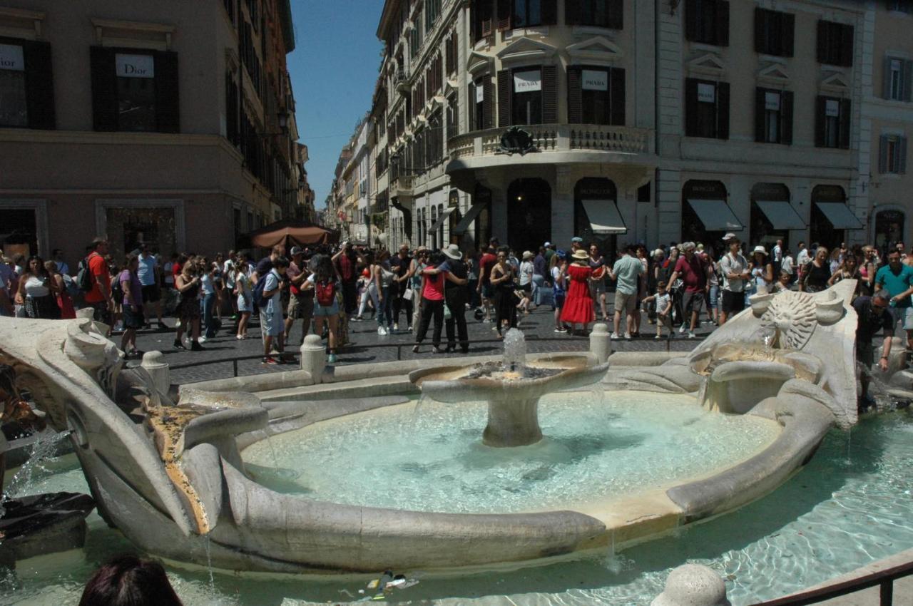 Crispi 2Enty At Spanish Steps Рим Екстериор снимка