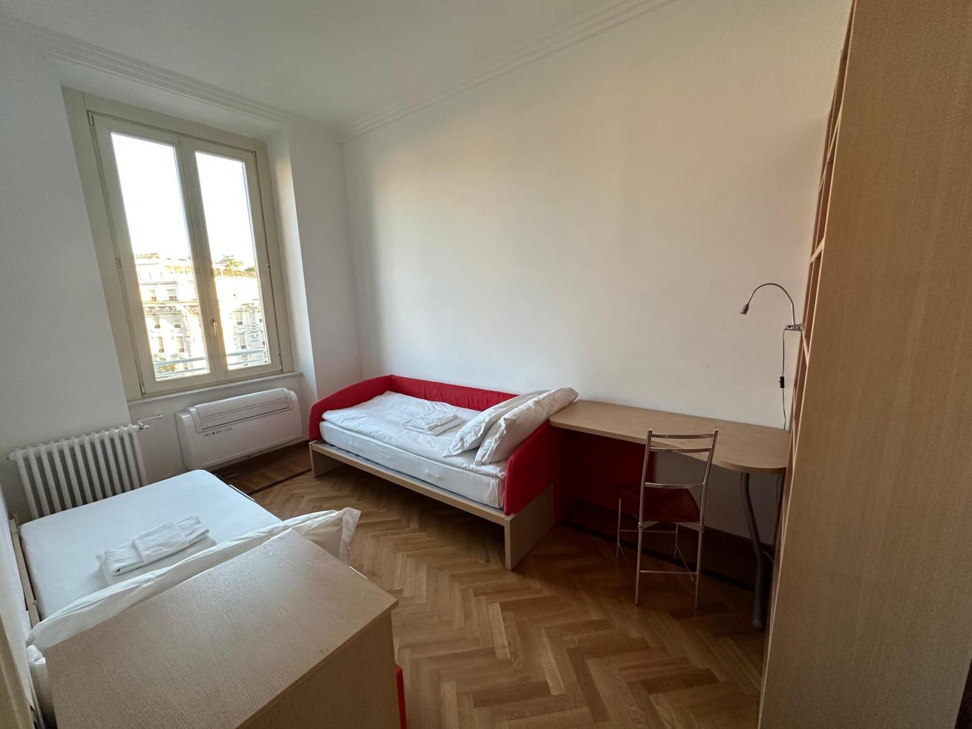 Crispi 2Enty At Spanish Steps Рим Екстериор снимка