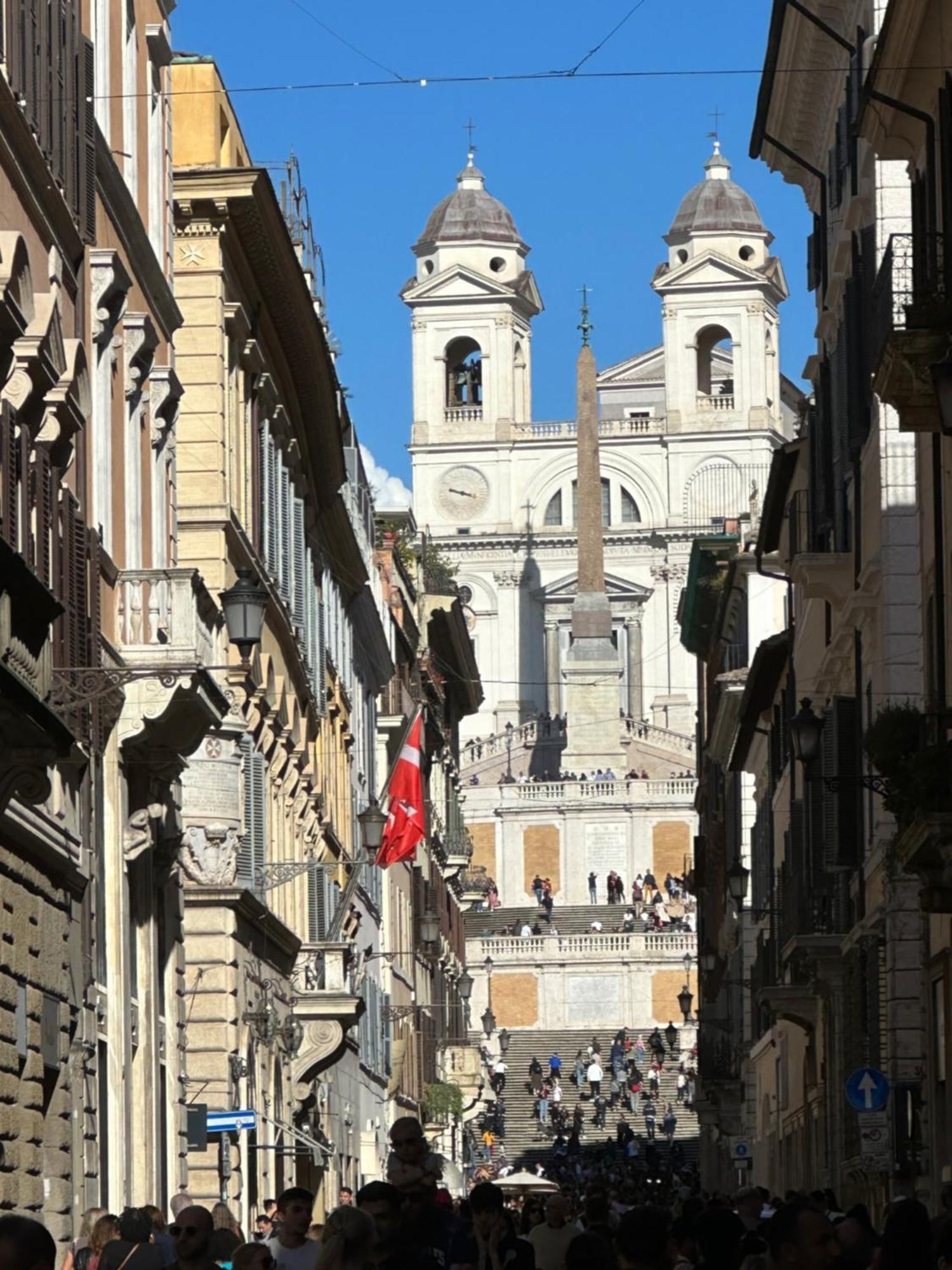 Crispi 2Enty At Spanish Steps Рим Екстериор снимка