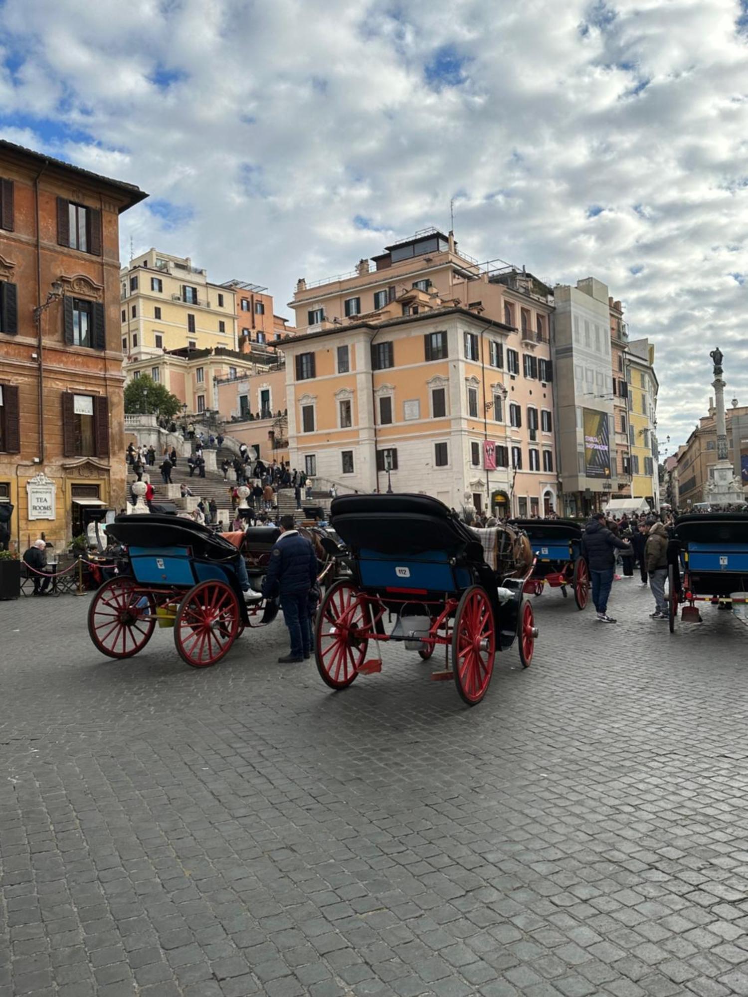 Crispi 2Enty At Spanish Steps Рим Екстериор снимка